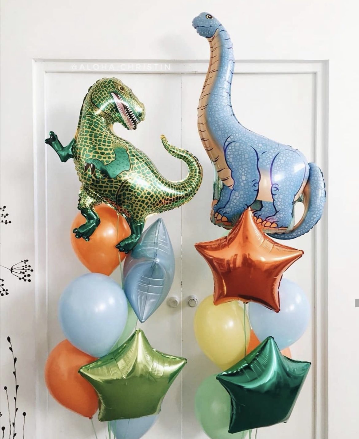 Шары динозавры